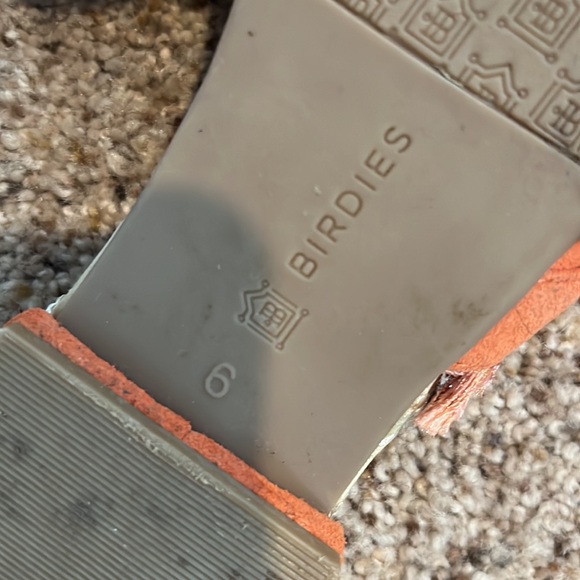 Birdies Ani Slide Coral Fringed Mule Flat - Picture 9 of 11